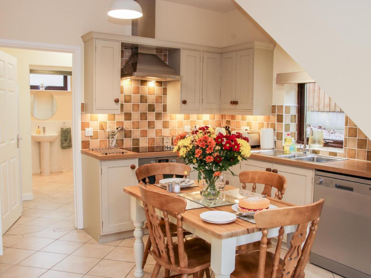 Oakland Cottage Craven Arms Exteriör bild